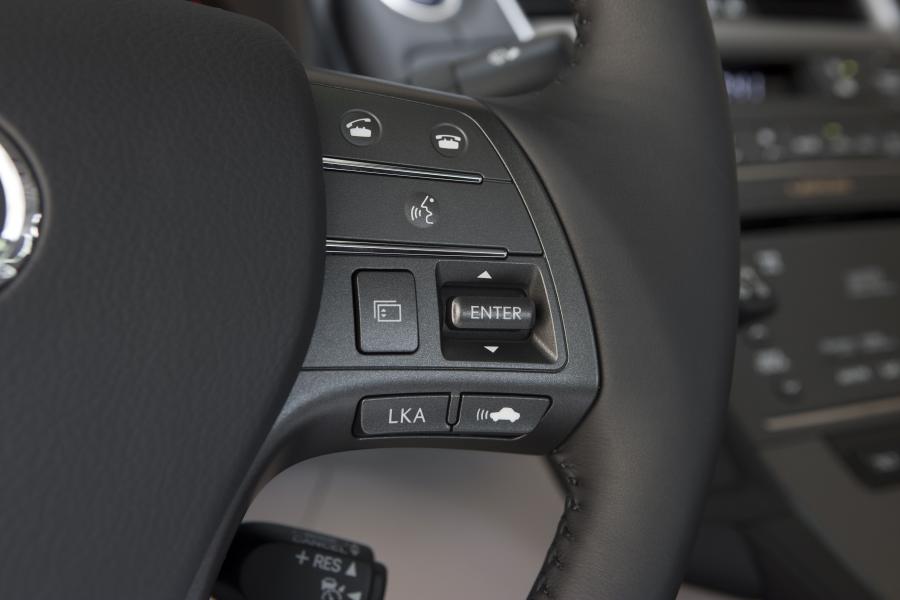  Lexus HS250h 2009 года  (фото 195 из 273)